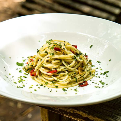 (Tarif) Zeytinyağlı Sarımsaklı Linguine